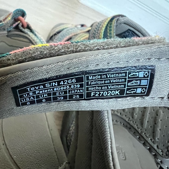 Teva Tierra Gray Sandals with Multicolor Woven Adjustable Straps Women 8 EU 39 - Picture 2 of 6